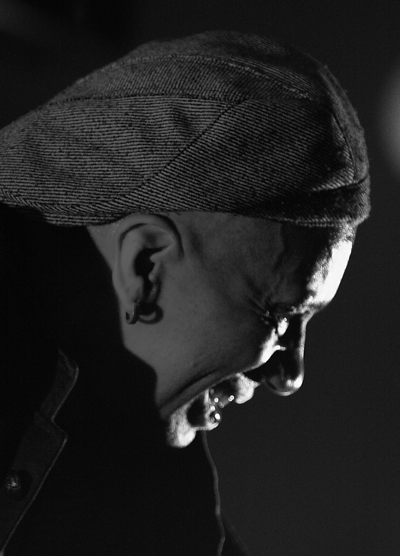 � Copyright 2009 Alan White. All Rights Reserved.