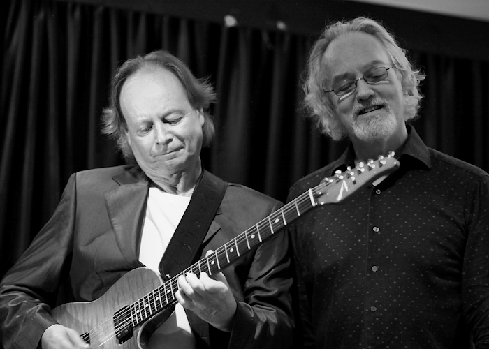 � Copyright 2011 Alan White. All Rights Reserved.