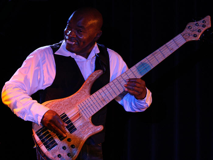 � Copyright 2008 Alan White. All Rights Reserved.
