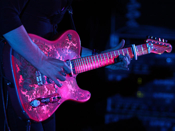 � Copyright 2008 Alan White. All Rights Reserved.