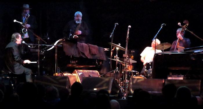 � Copyright 2011 Alan White. All Rights Reserved.