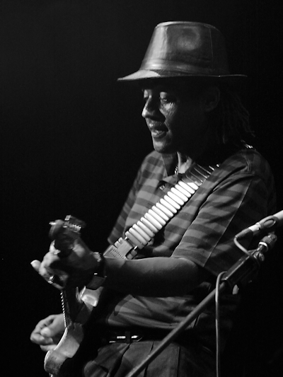 � Copyright 2009 Alan White. All Rights Reserved.