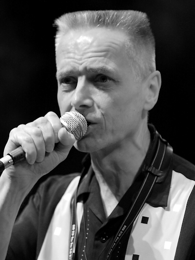 � Copyright 2009 Alan White. All Rights Reserved.