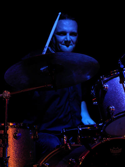 � Copyright 2011 Alan White. All Rights Reserved.