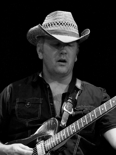 � Copyright 2011 Alan White. All Rights Reserved.