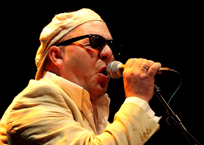 � Copyright 2011 Alan White. All Rights Reserved.