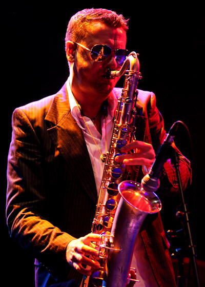 � Copyright 2011 Alan White. All Rights Reserved.