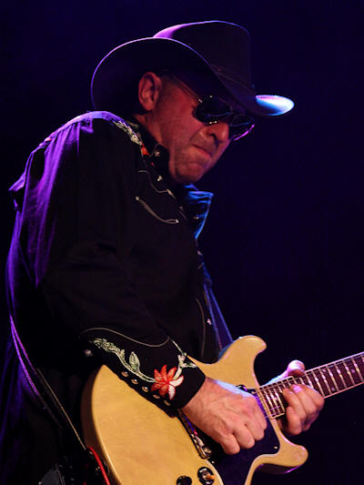 � Copyright 2011 Alan White. All Rights Reserved.