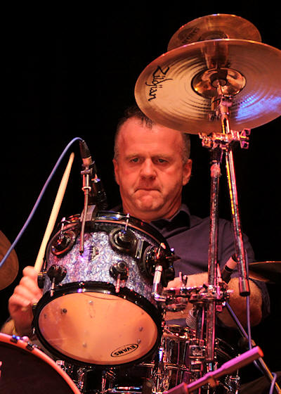 � Copyright 2011 Alan White. All Rights Reserved.