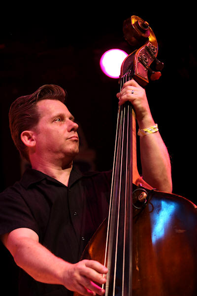 � Copyright 2011 Alan White. All Rights Reserved.