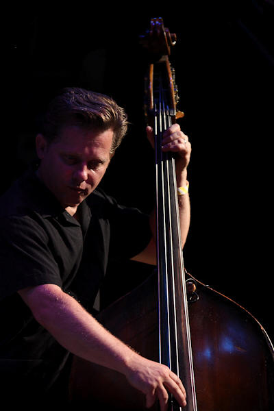 � Copyright 2011 Alan White. All Rights Reserved.