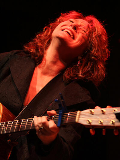 � Copyright 2011 Alan White. All Rights Reserved.