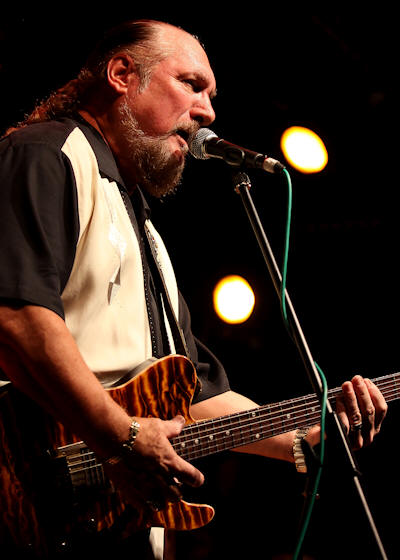 � Copyright 2011 Alan White. All Rights Reserved.