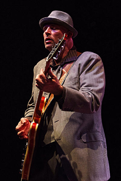 � Copyright 2011 Steve Smith. All Rights Reserved.