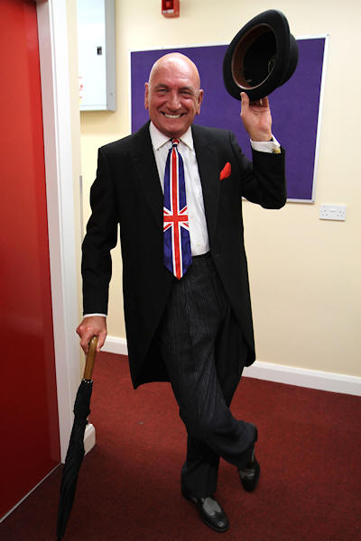 � Copyright 2012 Alan White. All Rights Reserved.