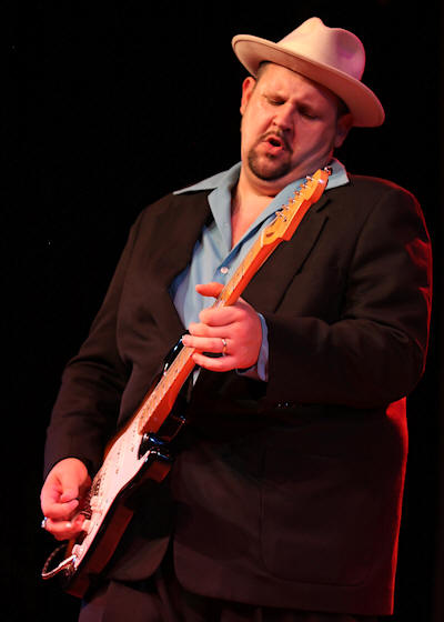 � Copyright 2012 Alan White. All Rights Reserved.