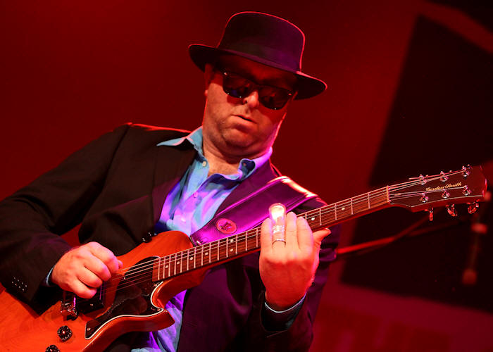 � Copyright 2012 Alan White. All Rights Reserved.