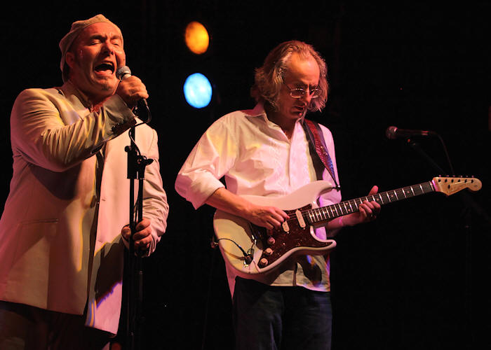 � Copyright 2012 Alan White. All Rights Reserved