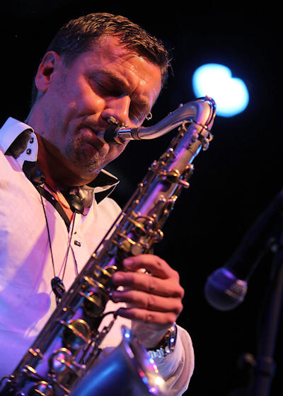 � Copyright 2012 Alan White. All Rights Reserved.