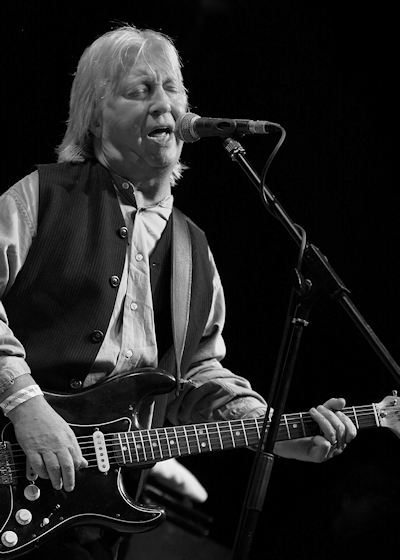 � Copyright 2011 Alan White. All Rights Reserved.