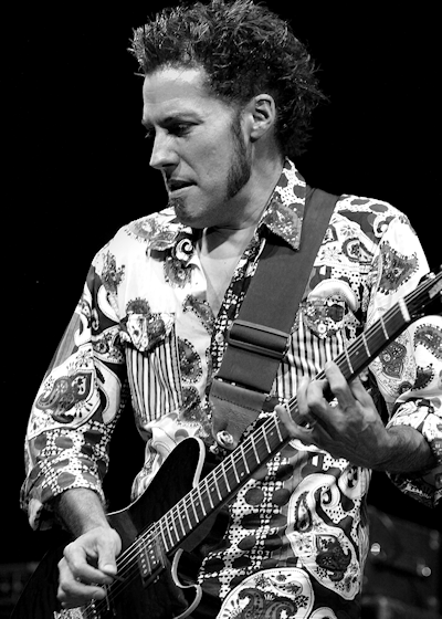 � Copyright 2011 Alan White. All Rights Reserved.