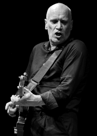 � Copyright 2011 Alan White. All Rights Reserved.