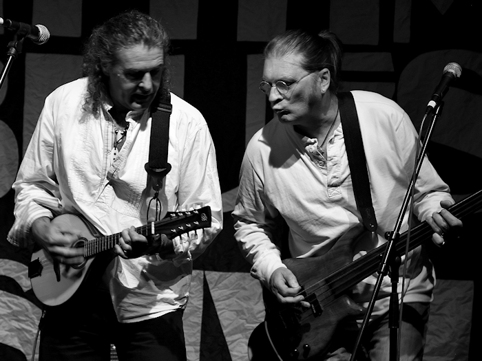 � Copyright 2011 Alan White. All Rights Reserved.