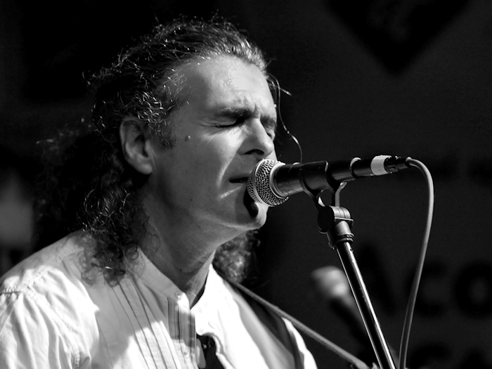 � Copyright 2011 Alan White. All Rights Reserved.