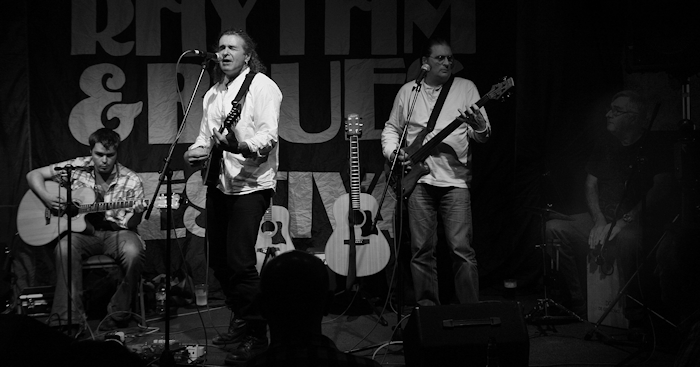 � Copyright 2011 Alan White. All Rights Reserved.