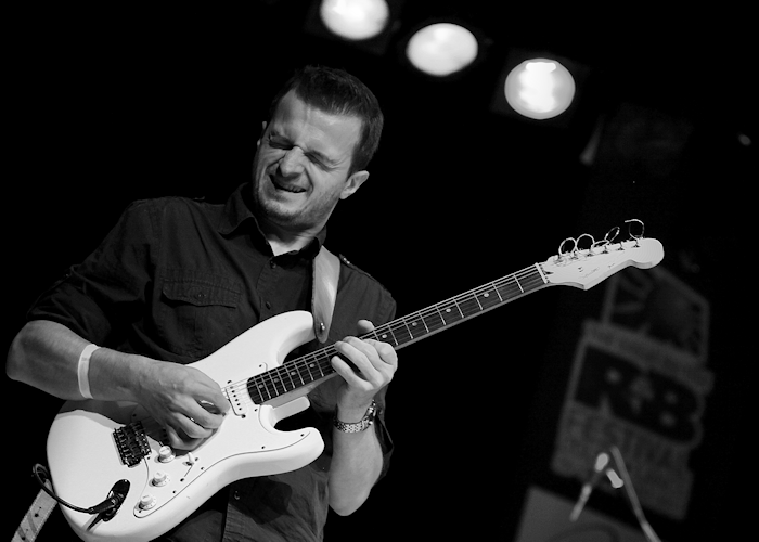 � Copyright 2011 Alan White. All Rights Reserved.