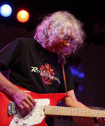 � Copyright 2008 Alan White. All Rights Reserved.