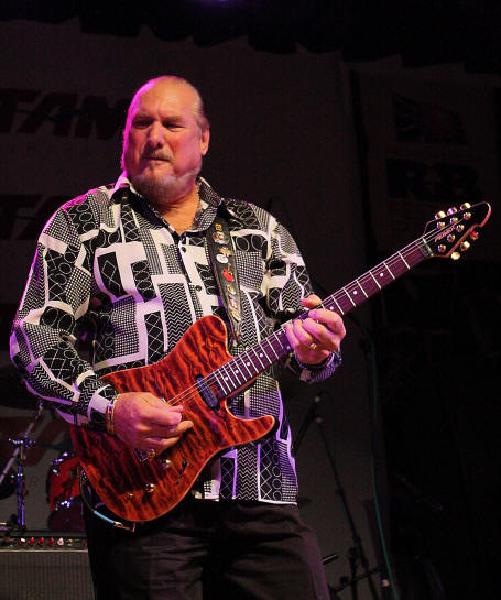 � Copyright 2008 Alan White. All Rights Reserved.