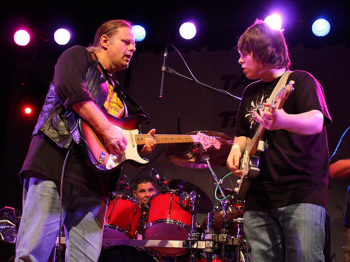 � Copyright 2008 Alan White. All Rights Reserved.
