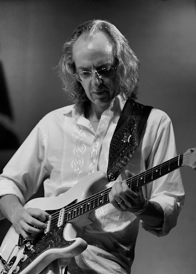 � Copyright 2012 Alan White. All Rights Reserved.