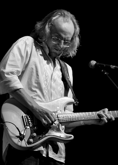 � Copyright 2012 Alan White. All Rights Reserved.