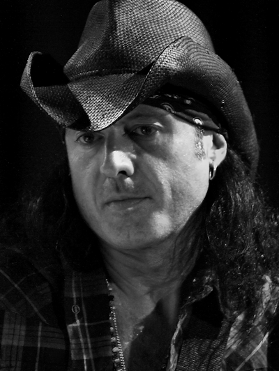 � Copyright 2009 Alan White. All Rights Reserved.