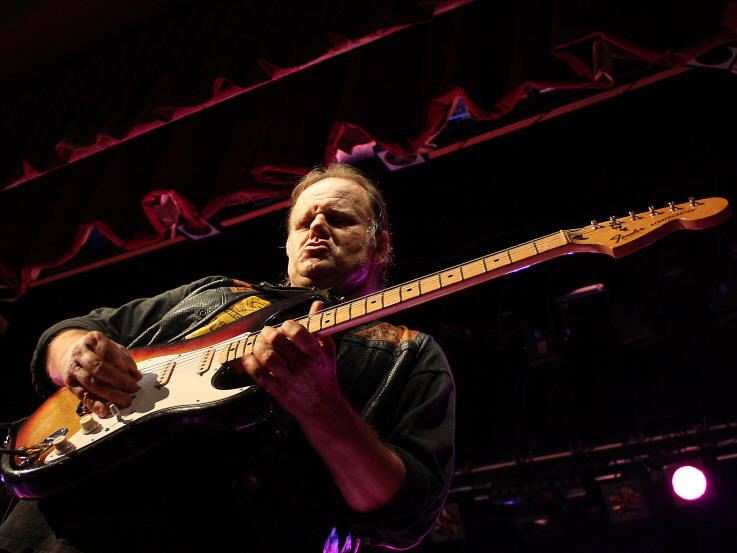 � Copyright 2008 Alan White. All Rights Reserved.