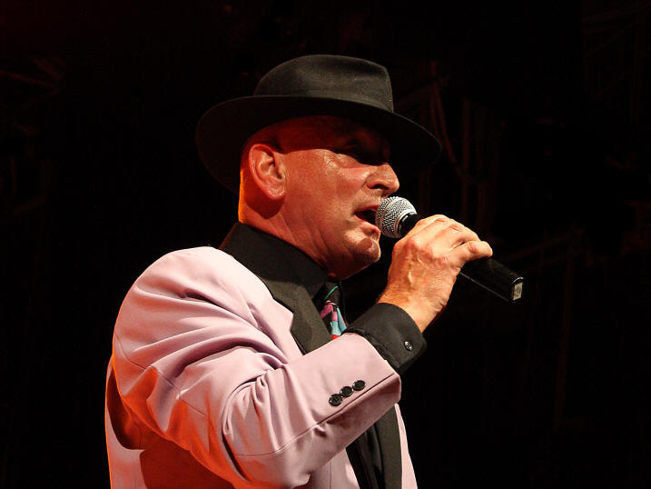 � Copyright 2008 Alan White. All Rights Reserved.