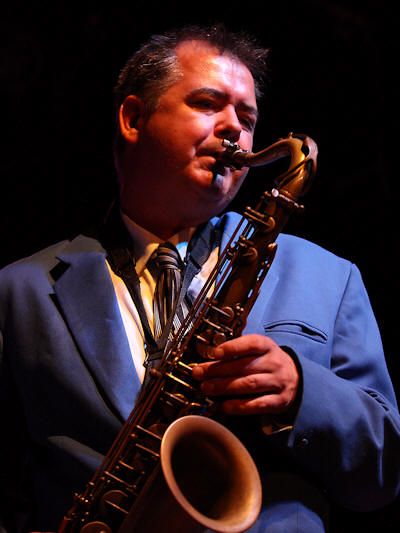 � Copyright 2009 Alan White. All Rights Reserved.