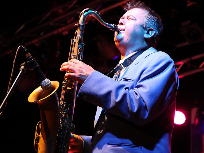 � Copyright 2009 Alan White. All Rights Reserved.