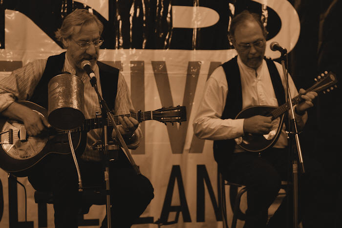 � Copyright 2010 Alan White. All Rights Reserved.
