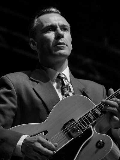 � Copyright 2009 Alan White. All Rights Reserved.