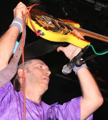 � Copyright 2007 Alan White. All Rights Reserved.