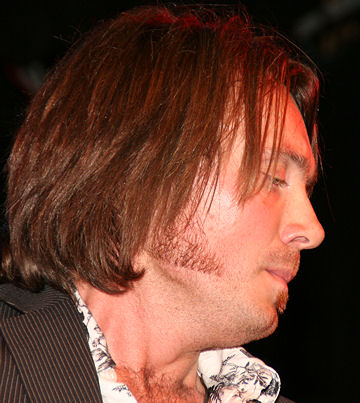 � Copyright 2007 Alan White. All Rights Reserved.