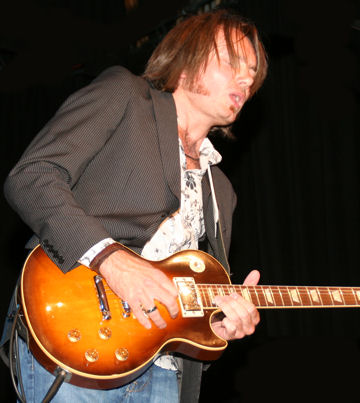 � Copyright 2007 Alan White. All Rights Reserved.