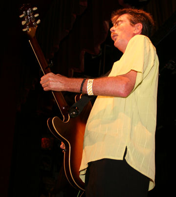 � Copyright 2007 Alan White. All Rights Reserved.