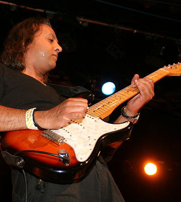 � Copyright 2007 Alan White. All Rights Reserved.