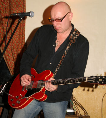 � Copyright 2007 Alan White. All Rights Reserved.