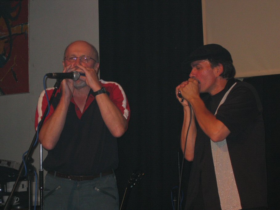� Copyright 2005 Alan White