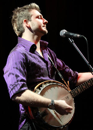 � Copyright 2010 Alan White. All Rights Reserved.